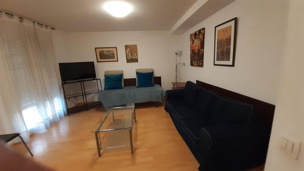 Apartamentos Auhabitat Zaragoza, Edificio De Apartamentos Turisticos Kültér fotó