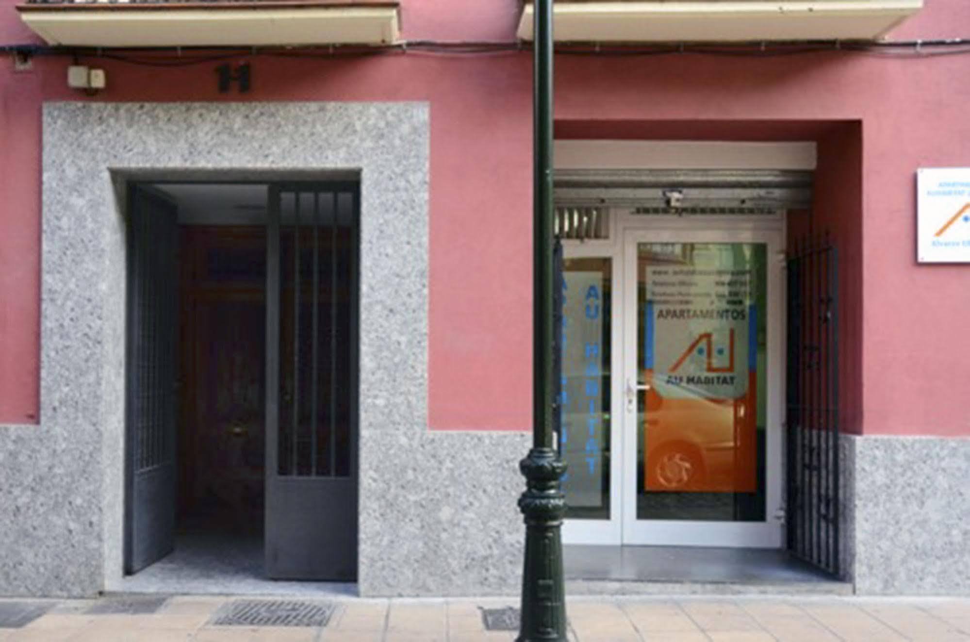 Apartamentos Auhabitat Zaragoza, Edificio De Apartamentos Turisticos Kültér fotó