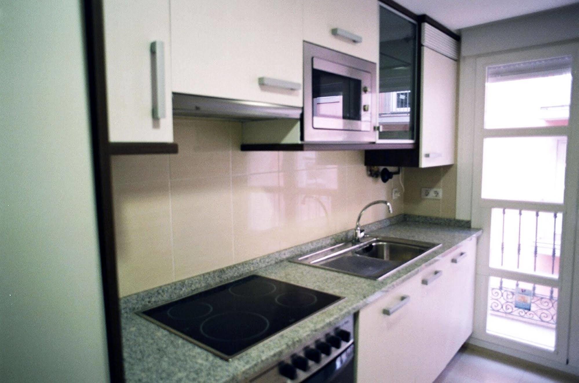 Apartamentos Auhabitat Zaragoza, Edificio De Apartamentos Turisticos Kültér fotó